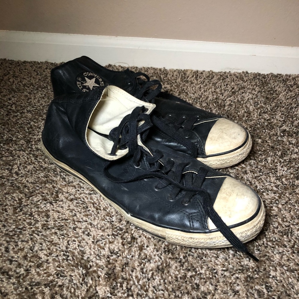 EVERYTHING MUST GO ‼️ Leather Converse